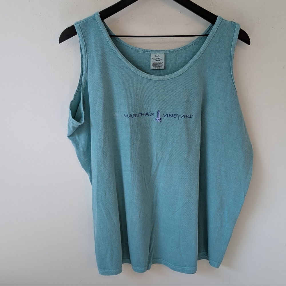 VTG Women's Martha's Vineyard Tank Top Cropped XL
